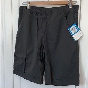 Columbia youth XL shorts